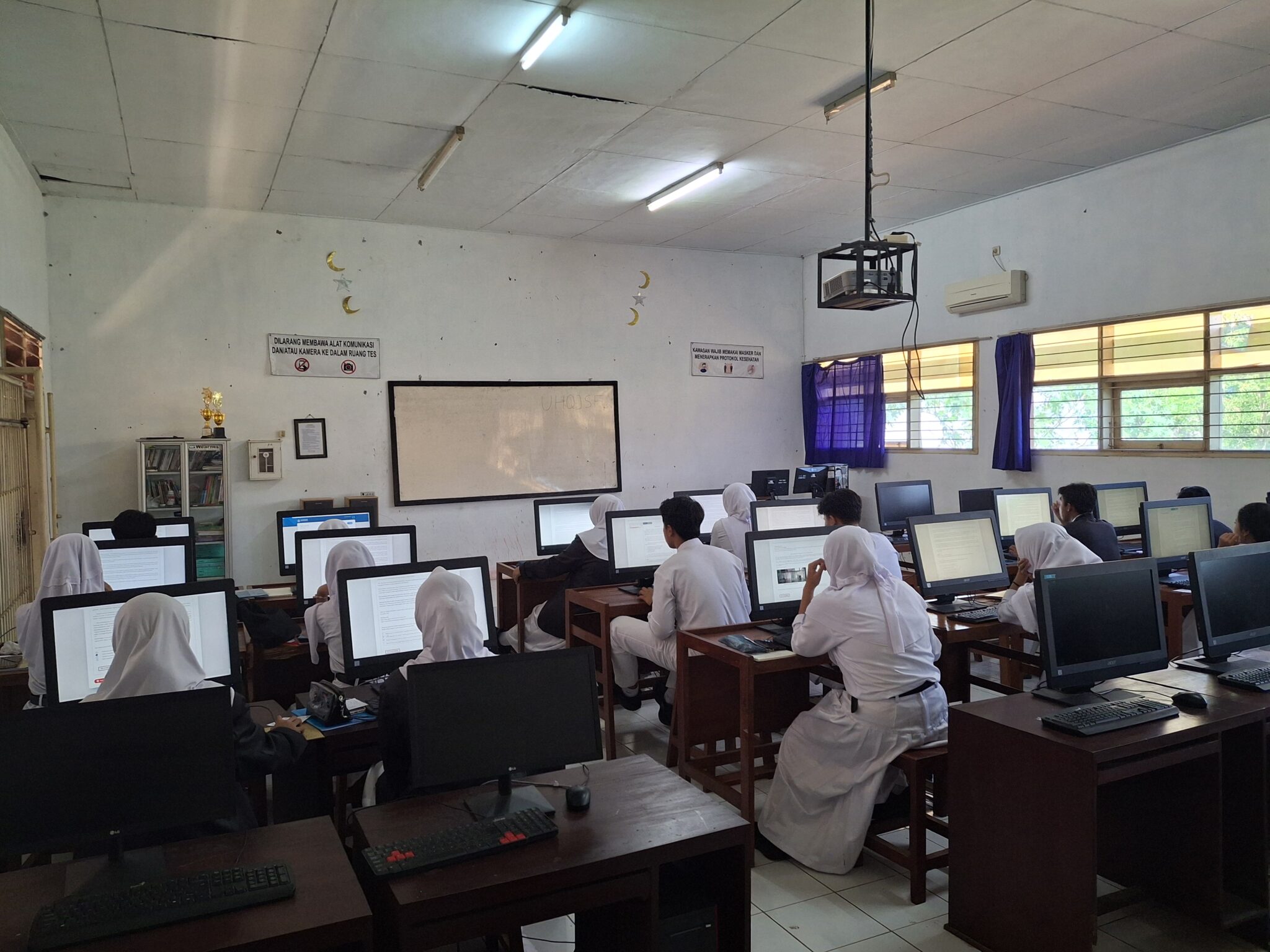 Ruang Lab. Komputer